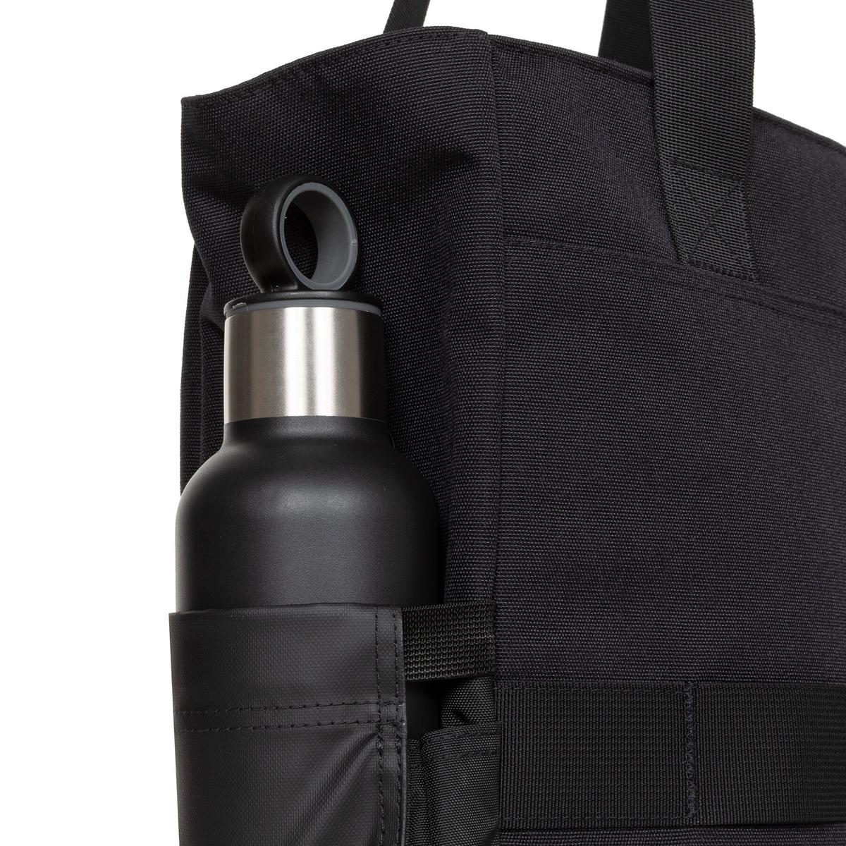 product/e/a/eastpak_ek0a5blj4t6_on-black_5.jpg