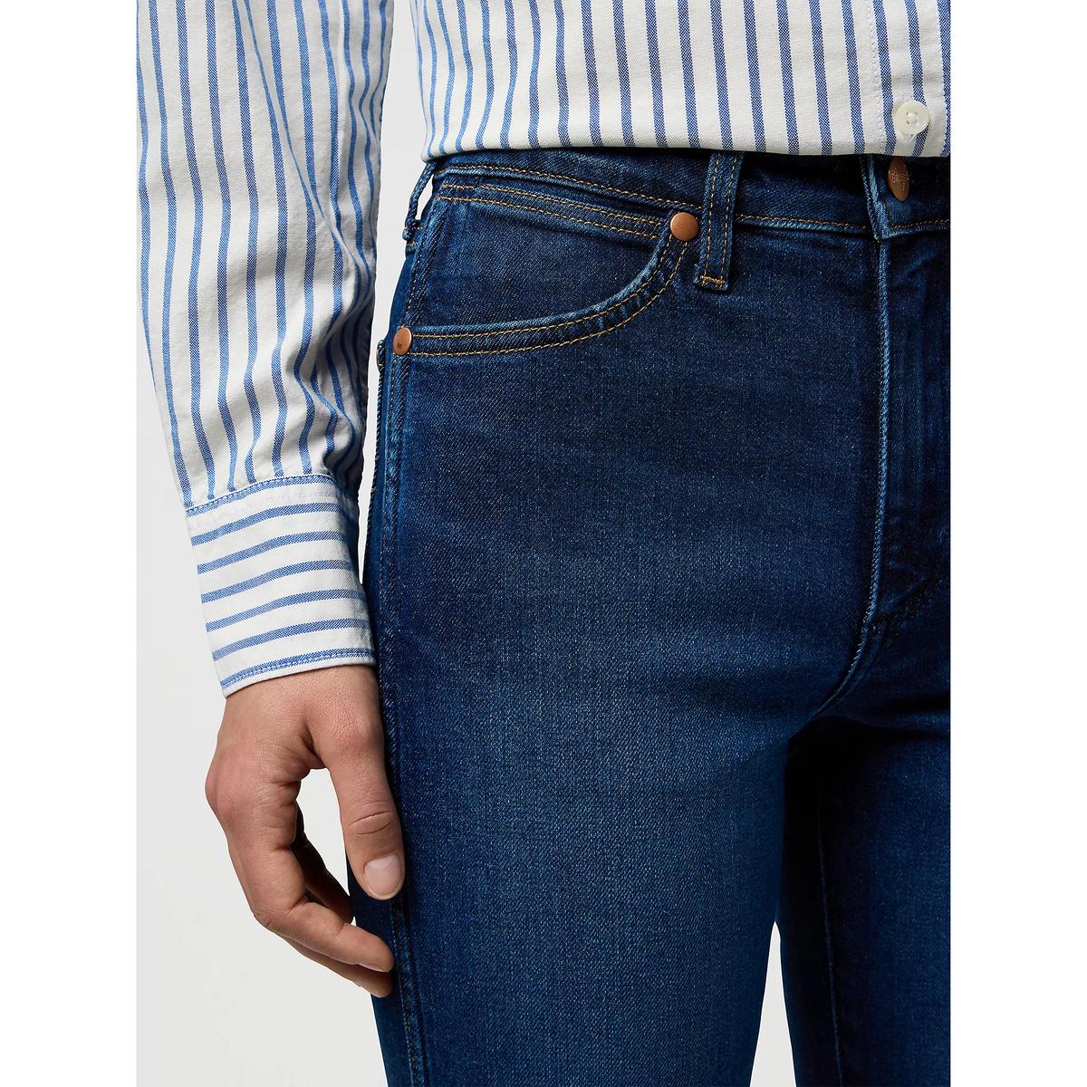 product/w/r/wrangler-112371174-blue-10.jpg