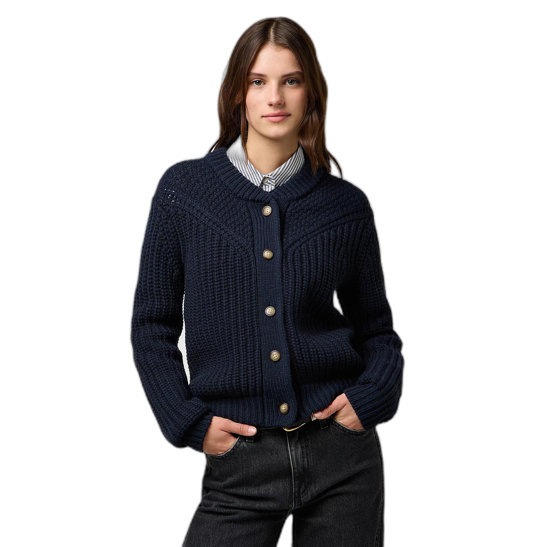 product/w/r/wrangler-112370796-blue-2.jpg