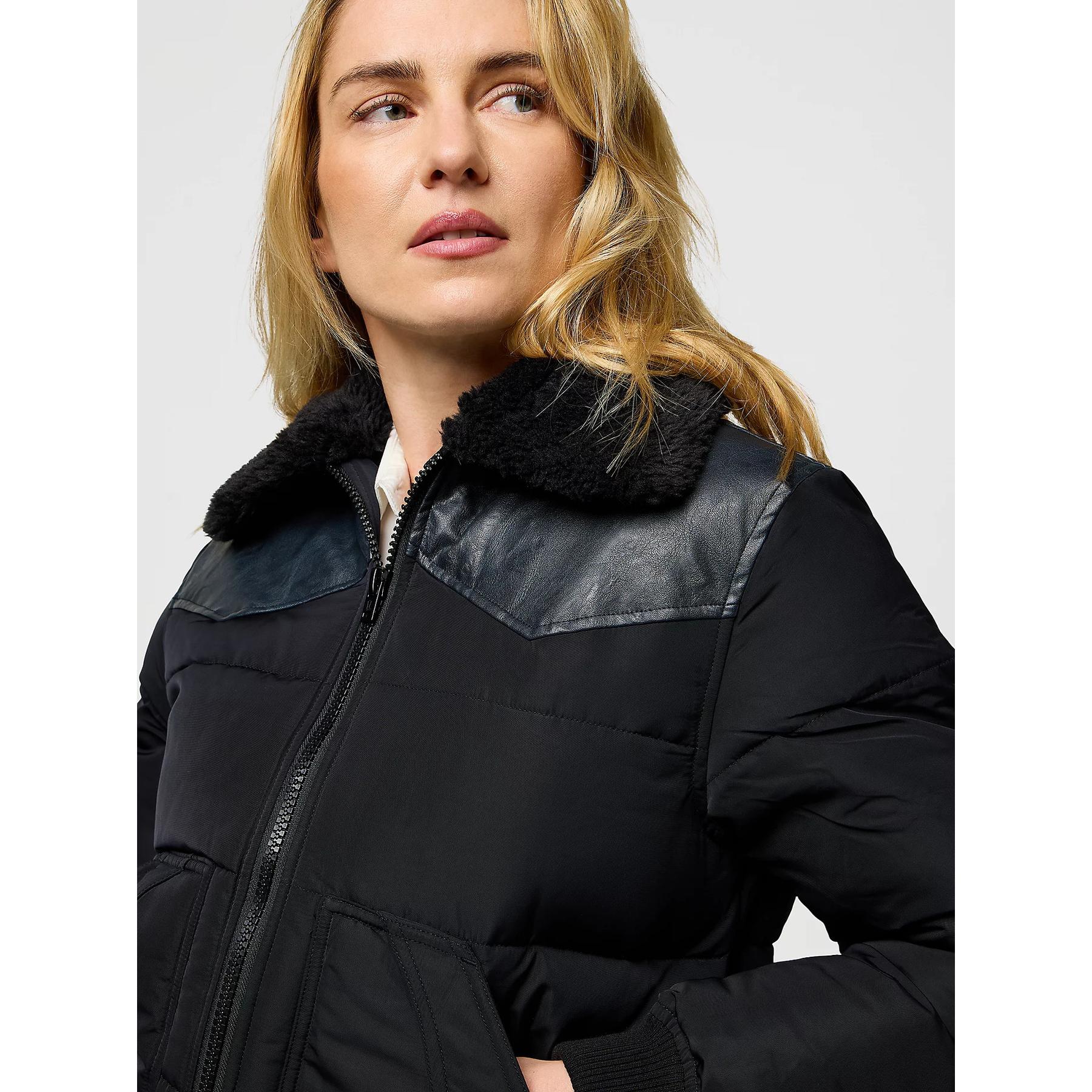product/w/r/wrangler-112370812-black-8.jpg