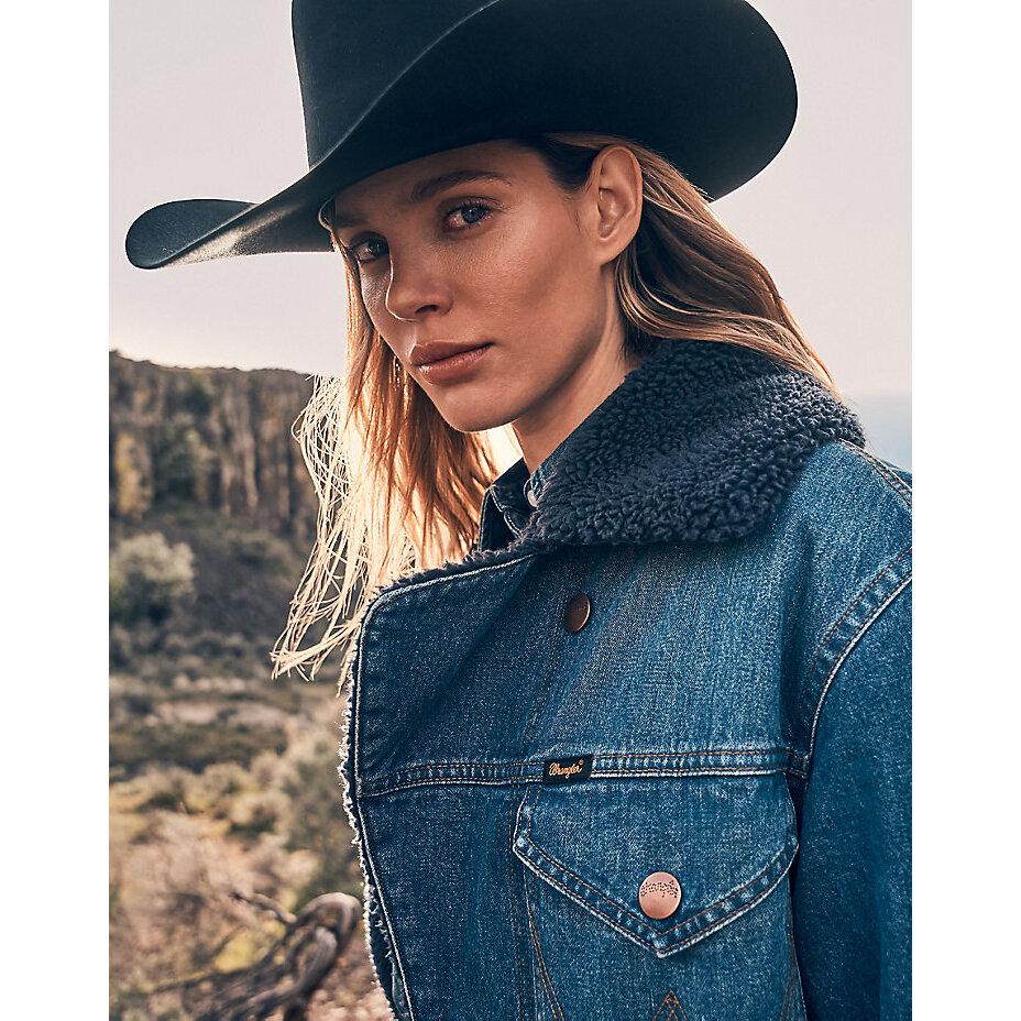 product/w/r/wrangler-112370813-blue-5.jpg