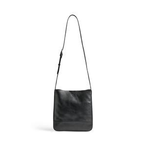 4864ant-100-women-s-shoulder-bag-markberg-caymbg-black-one-size