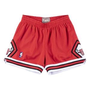 shorel18123-cbured1-women-s-chicago-bulls-shorts-jump-shot-red