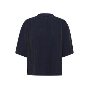 30408223-193924-woman-s-shirt-soaked-in-luxury-emine-layna-night-sky