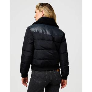 product/w/r/wrangler-112370812-black-3.jpg